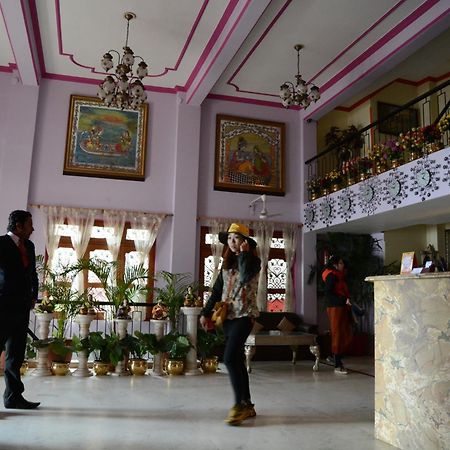 A Palace On River Varanasi Eksteriør billede